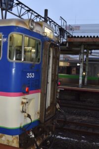 キハ40-353後方_苫小牧駅